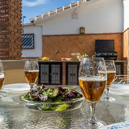 Luna Velez Malaga